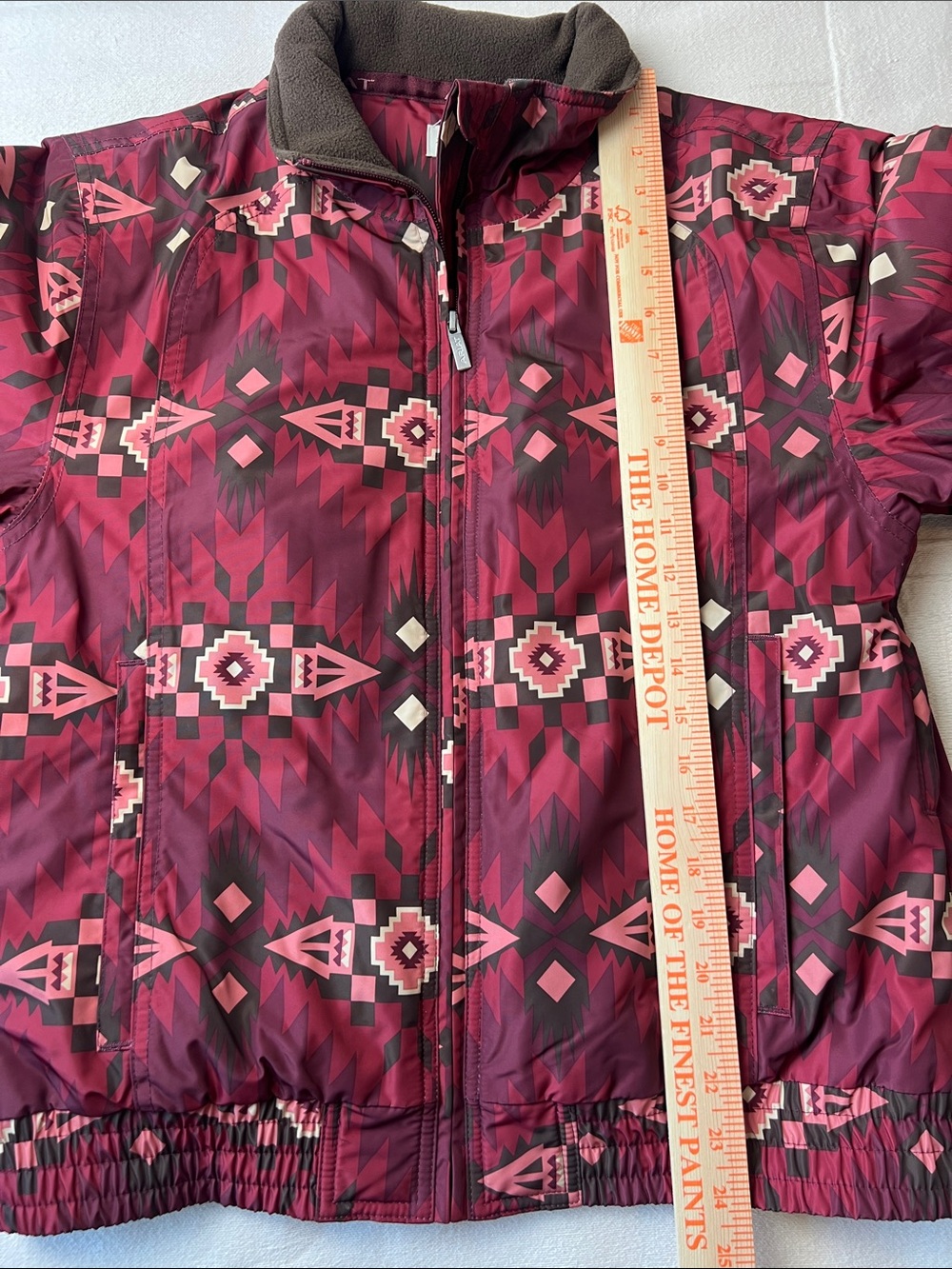 Ariat Women's Wine Red Aztec Quilted Puffer Jacket - Picture 15 of 16